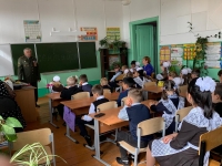 Трухин В.П. на уроке ОБЖ в Гавриловской школе