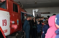 Ученики кустарёвской СШ на экскурсии в пожарной части